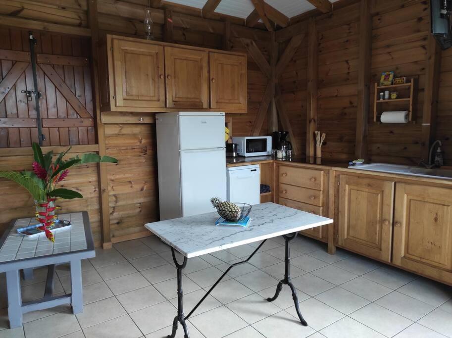 Le Tri Haut De Bellevue - Bungalow Heliconia Pointe-Noire Eksteriør billede